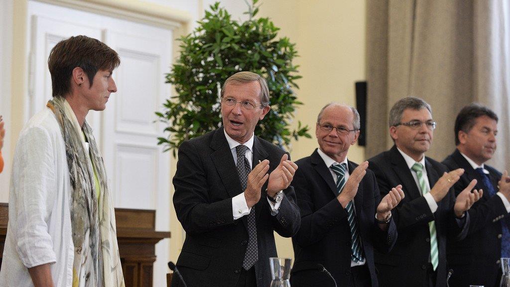 Neue Landesregierung angelobt, I