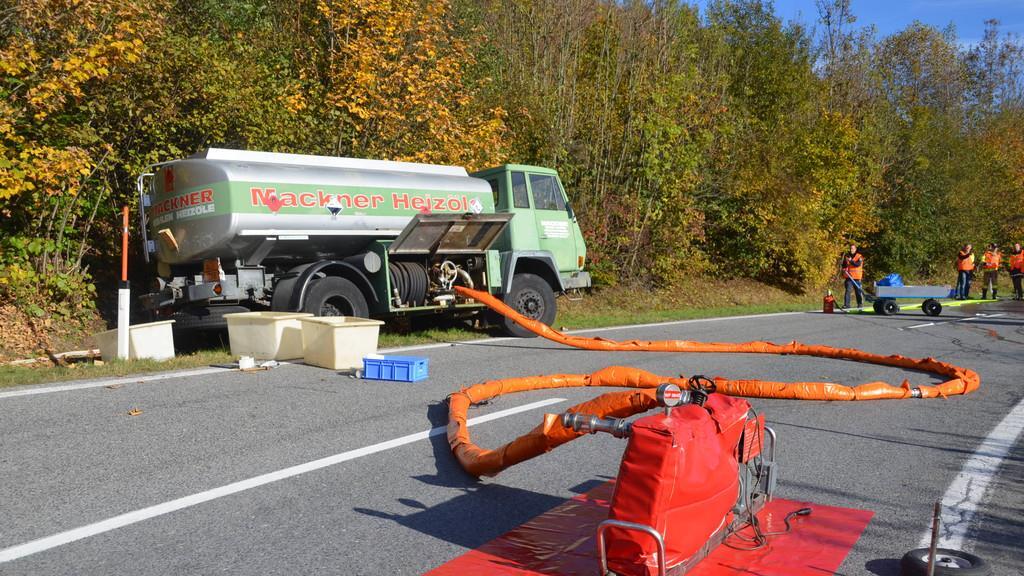Gefahrgutübung auf der Tauernautobahn II