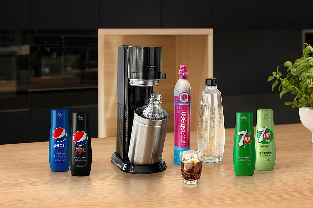 SodaStream_DUO_Shooting_titan_DSC04883_v6.3_2021_04_13.jpg