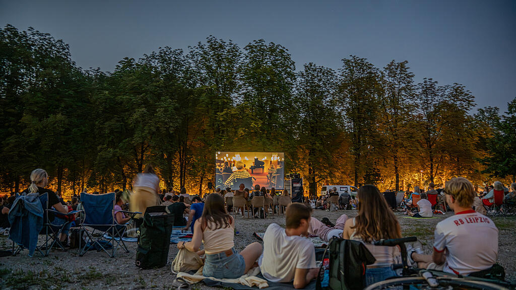 Live in Salzburg - Sommerkino "80 Plus"