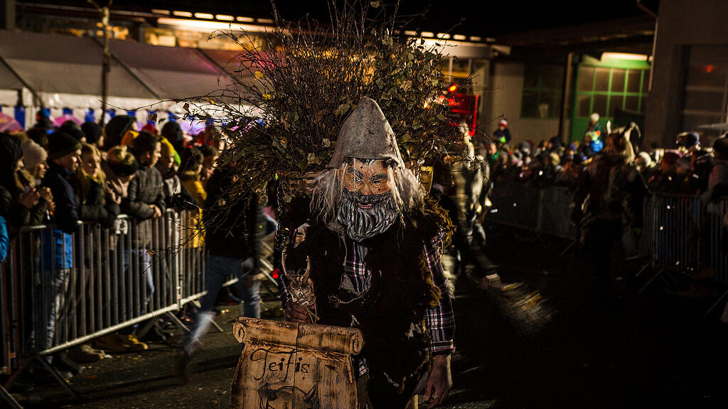 Krampuslauf in H\u00fcttau