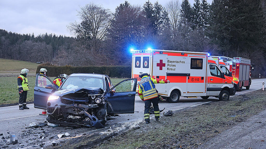 Unfall auf der B20 bei Piding