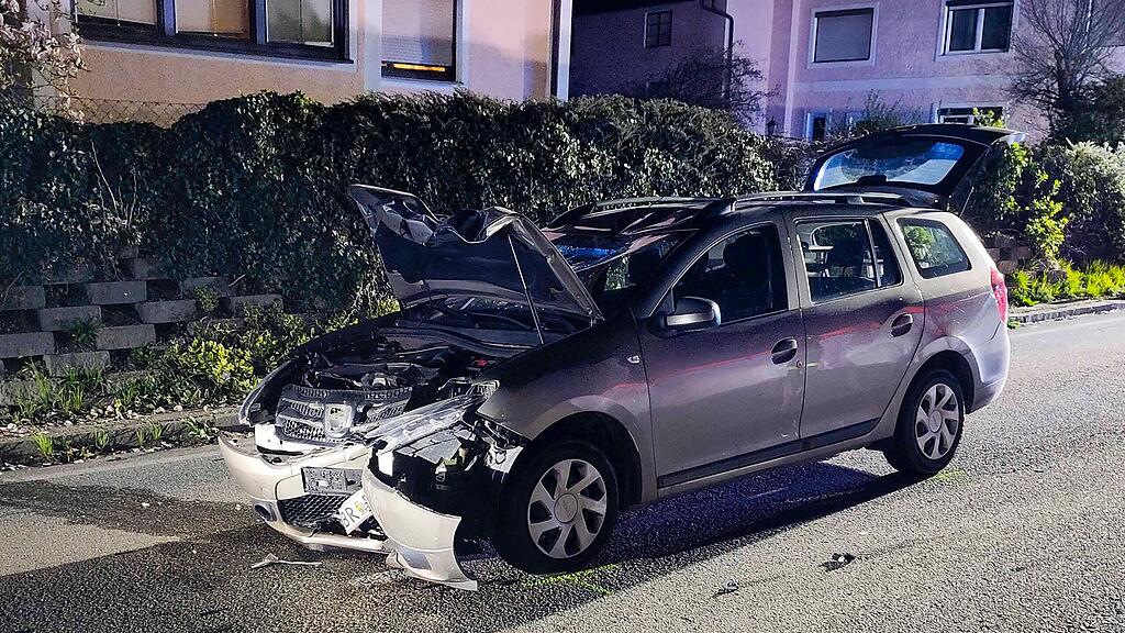 15-Jähriger mit Pkw in OÖ kollidiert