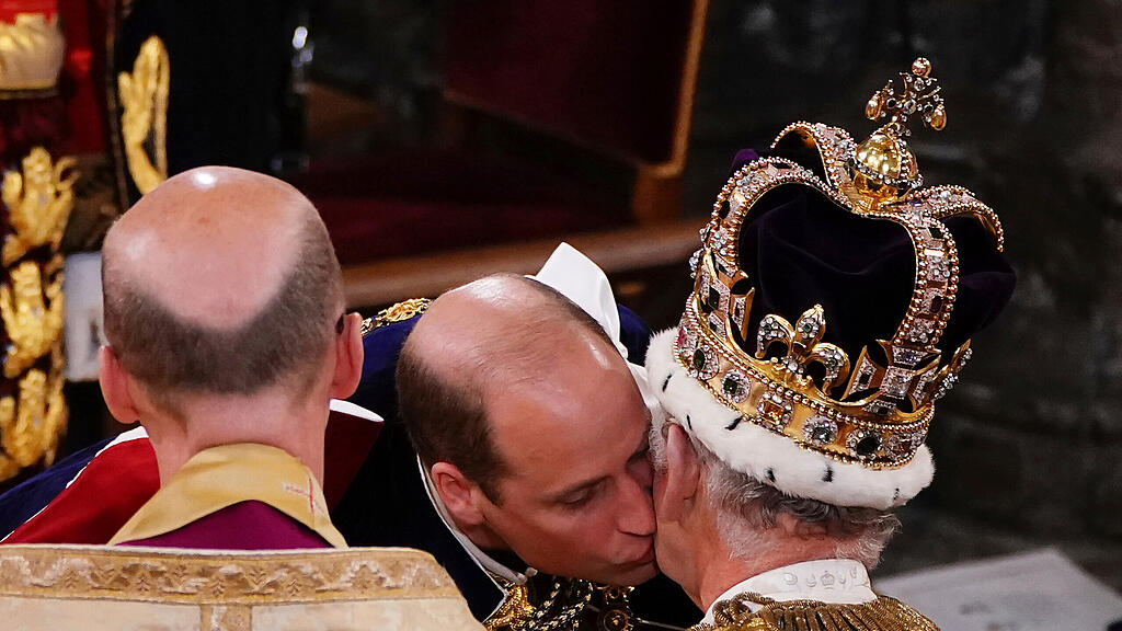 Kr\u00f6nung Charles III.: Die Kr\u00f6nung
