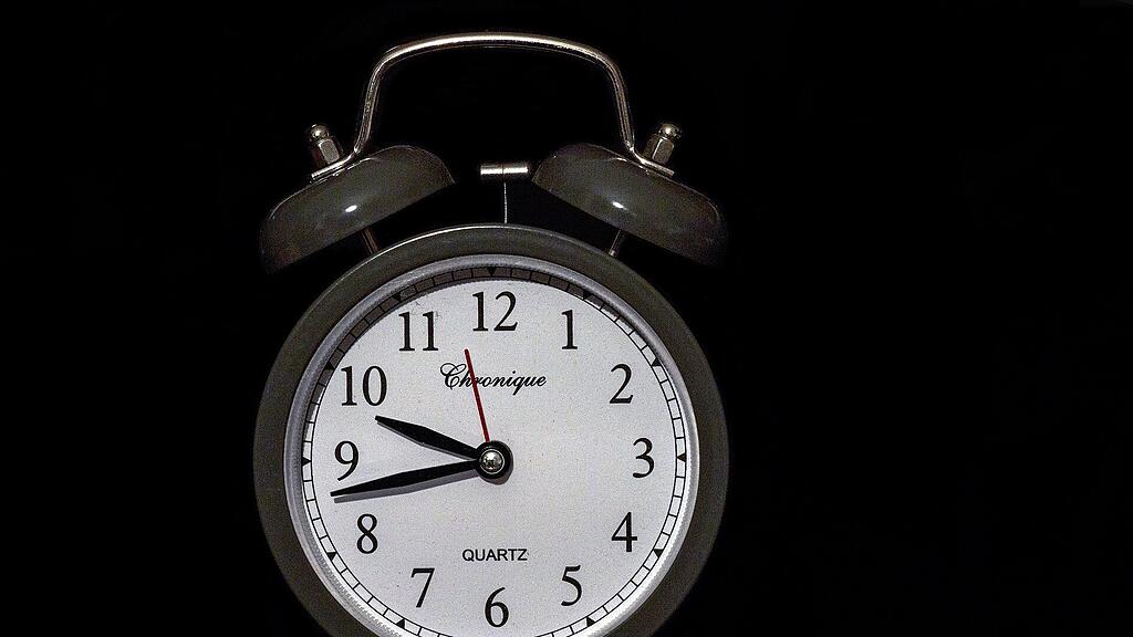 symb_wecker symb_uhr