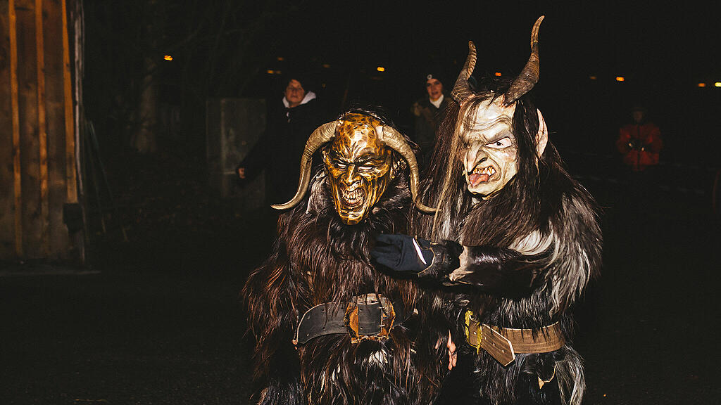 20181125-Krampuskränzchen-8.jpg