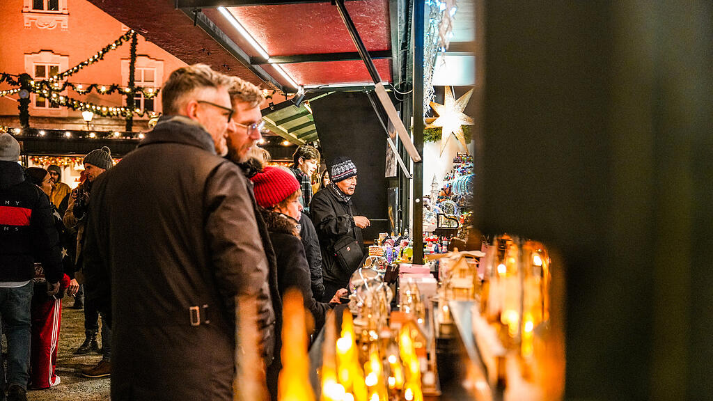Impressionen der Christkindlmarkt Er\u00f6ffnung