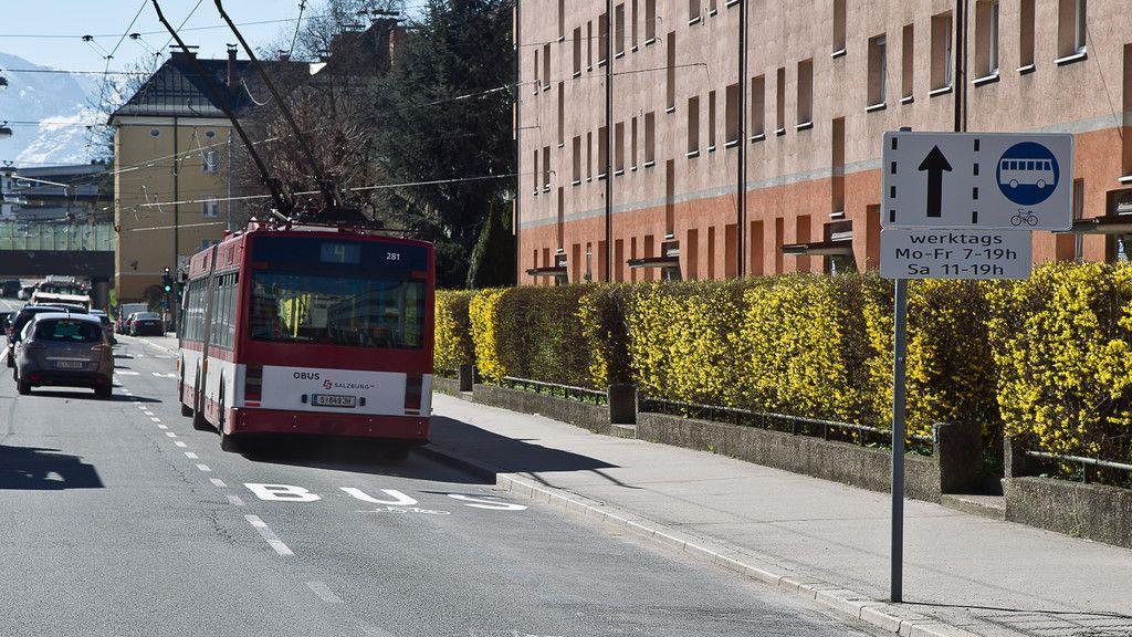 Neue Busspur in der Rudolf-Biebl-Straße