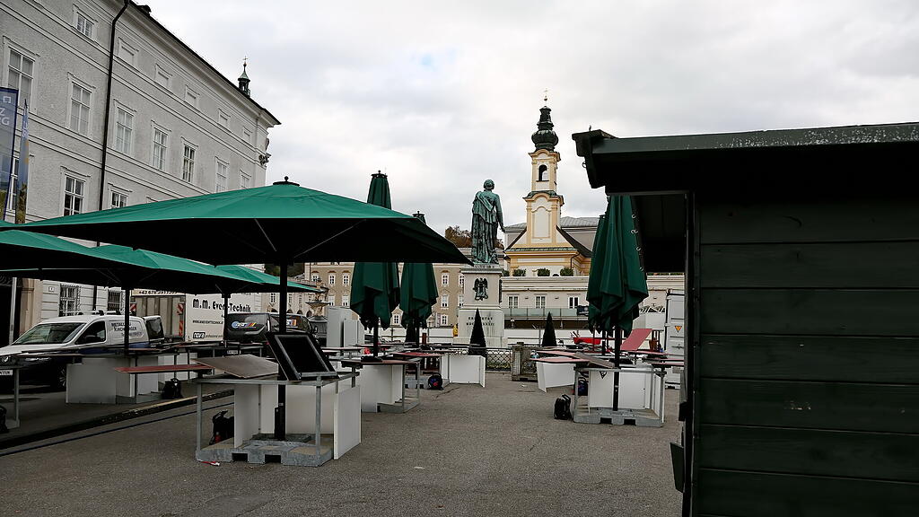 aufbau salzburger christkindlmarkt