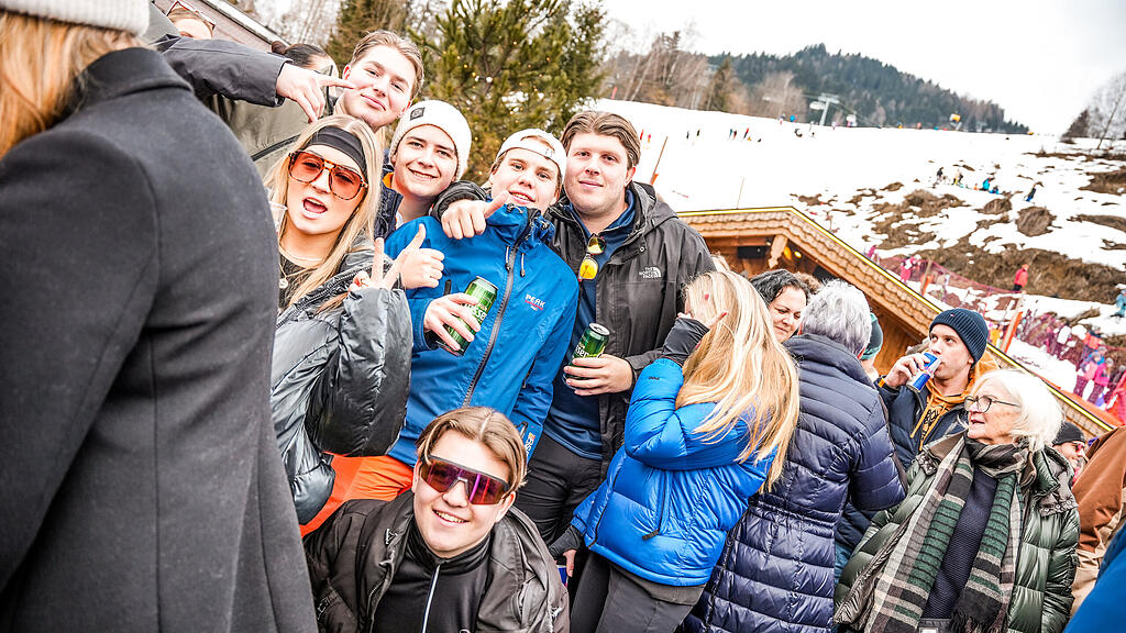 DJ \u00d6tzi Gipfeltour in Alpendorf