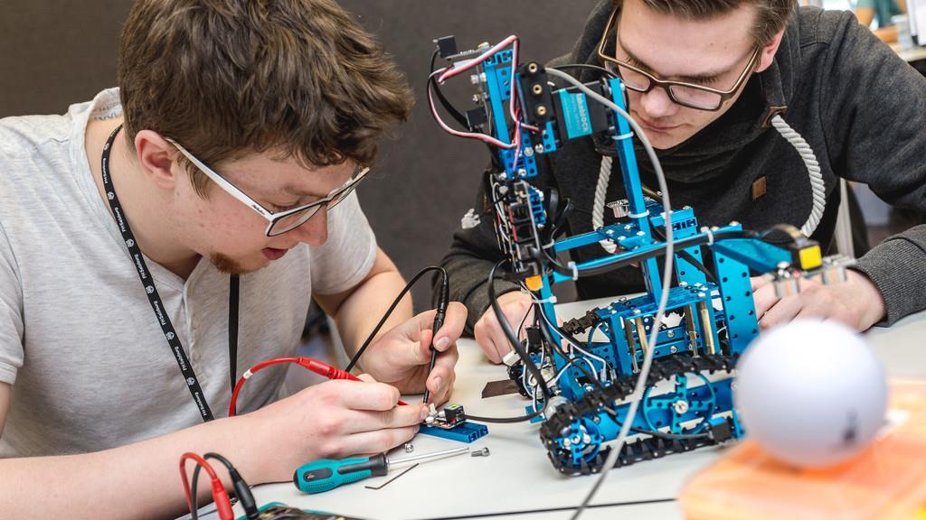 Bilder vom Robothon-Wettbewerb