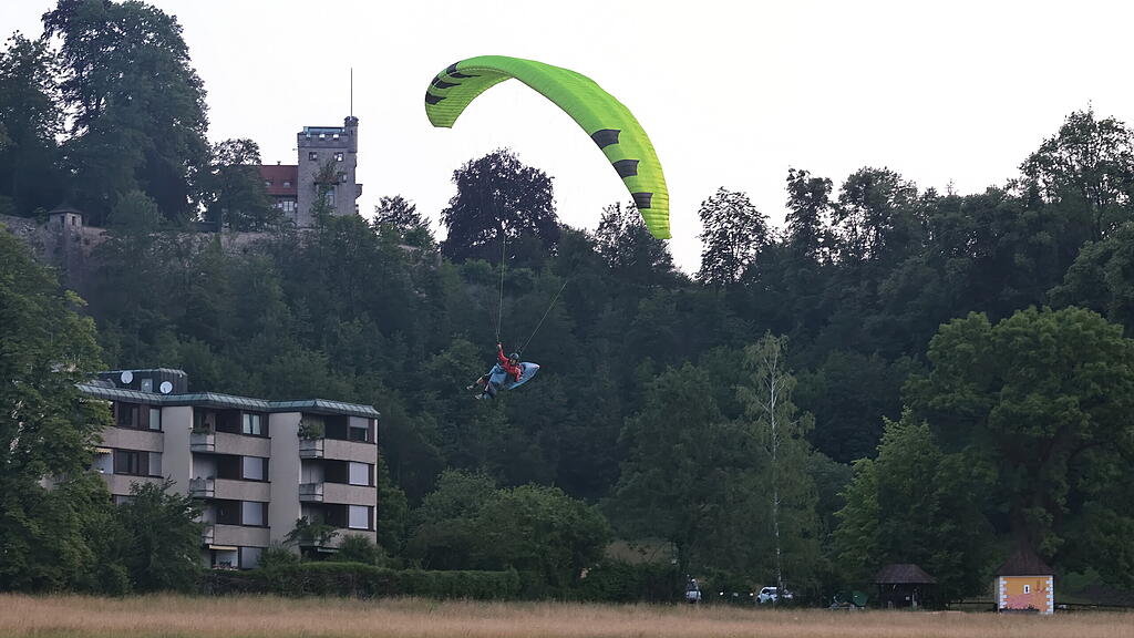 Festungsflug der Paragleiter