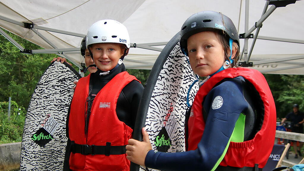 ALMjam 2022 - Surf Testival und Contest vom Anf\u00e4nger zum Fortgeschrittene Surfer\/innen