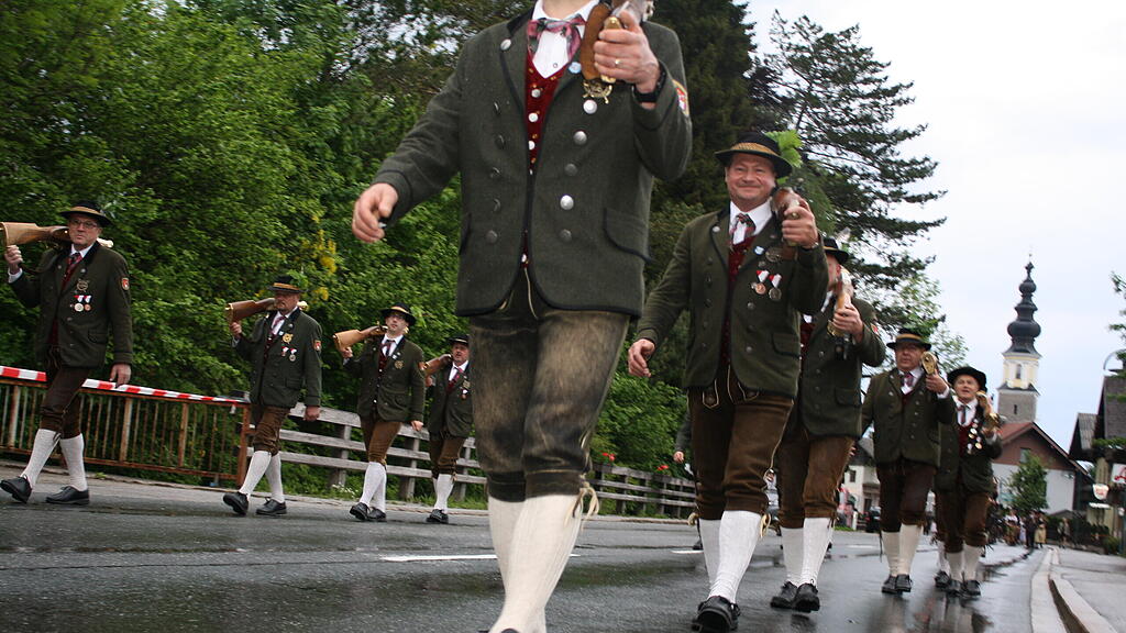 250 Jahre Prangerstutzensch\u00fctzen Thalgau