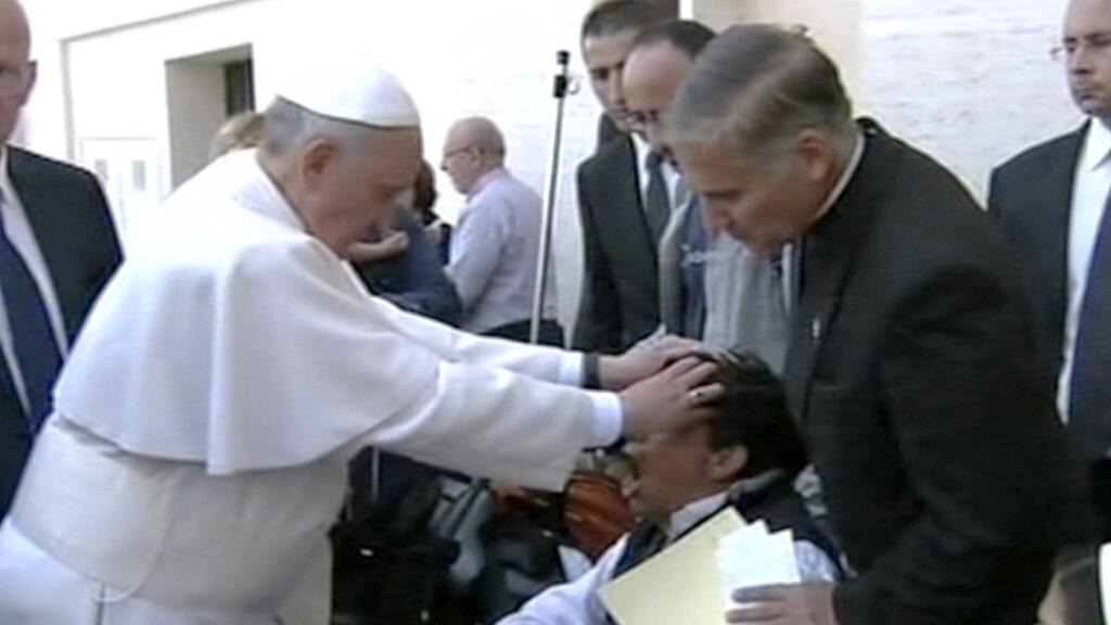Papst-Sprecher Lombardi dementierte das Gerücht.