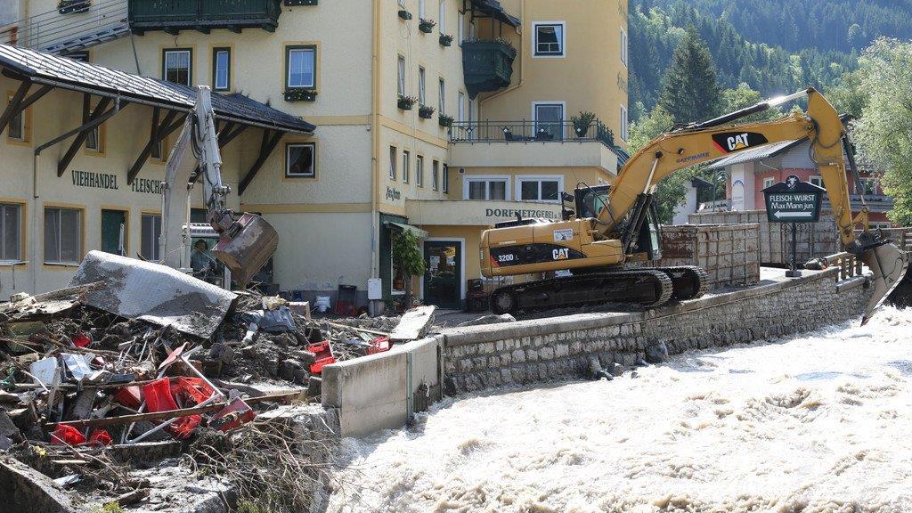Hochwasser, Tag3: Aufräumarbeiten Hüttau