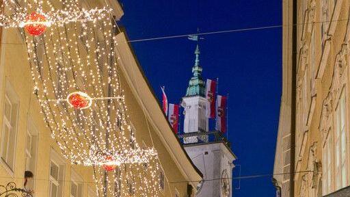Weihnachtsbeleuchtung in der Getreidegasse