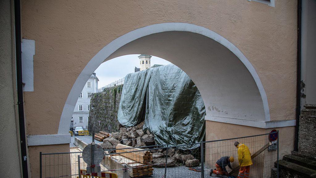 Historische Mauer in Salzburg-Mülln eingestürzt