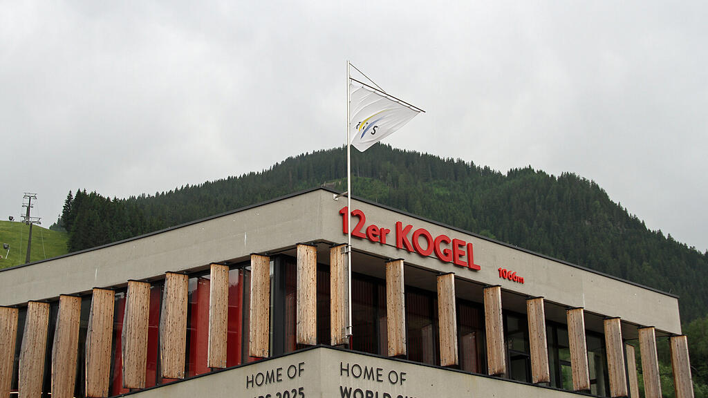 Zwölferkogelbahn, Saalbach-Hinterglemm