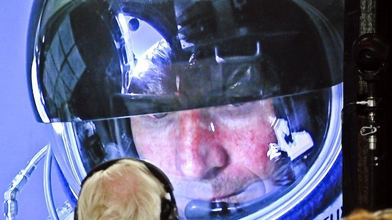 Stratos: Vorbereitung und Start