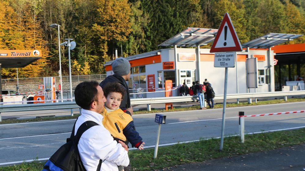 Flüchtlinge an der Grenze zwischen Oberösterreich und Deutschland