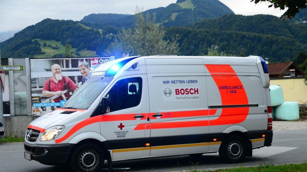 Harley-Fahrer schleudert in Gegenverkehr