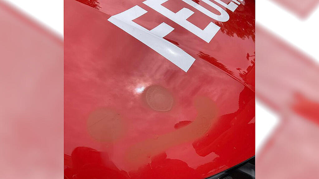 Beschmiertes Feuerwehrauto Fürstenbrunn