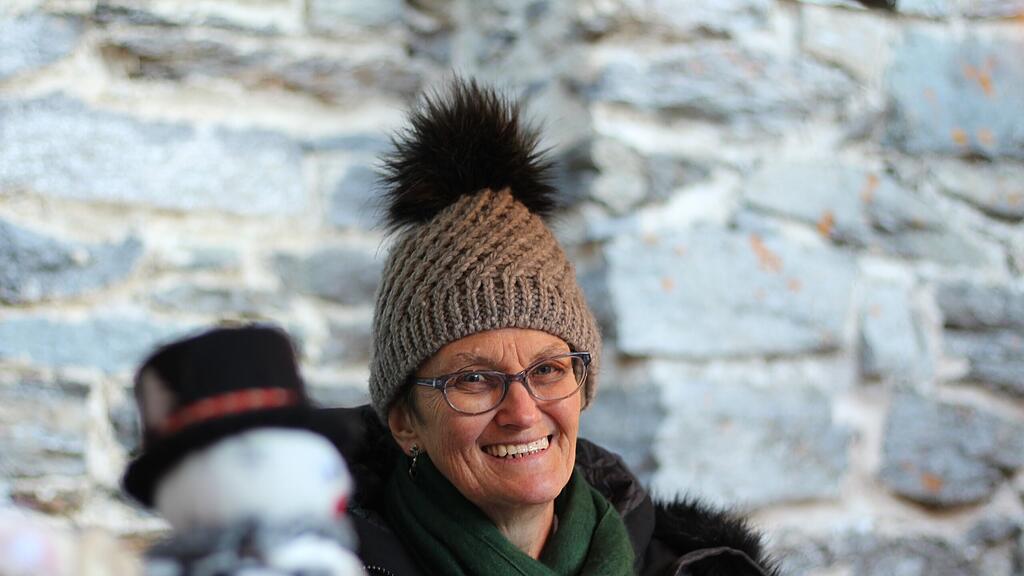 Winterzauber Burg Finstergr\u00fcn