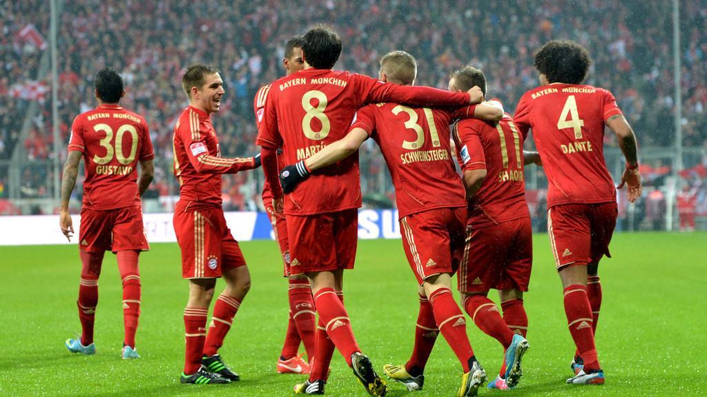 FC Bayern schossen HSV mit 9:2 aus der Allianz-Arena