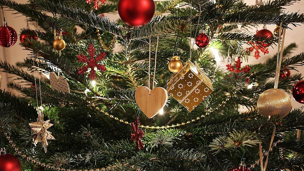 christmas-background-2994875_1280.jpg