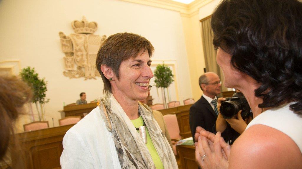 Neue Landesregierung angelobt, III