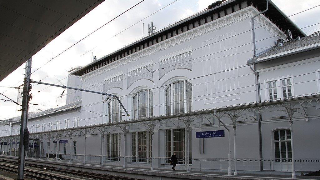 Finale Arbeiten am Salzburger Hauptbahnhof