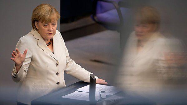 Regierungserklärung von Bundeskanzlerin Merkel