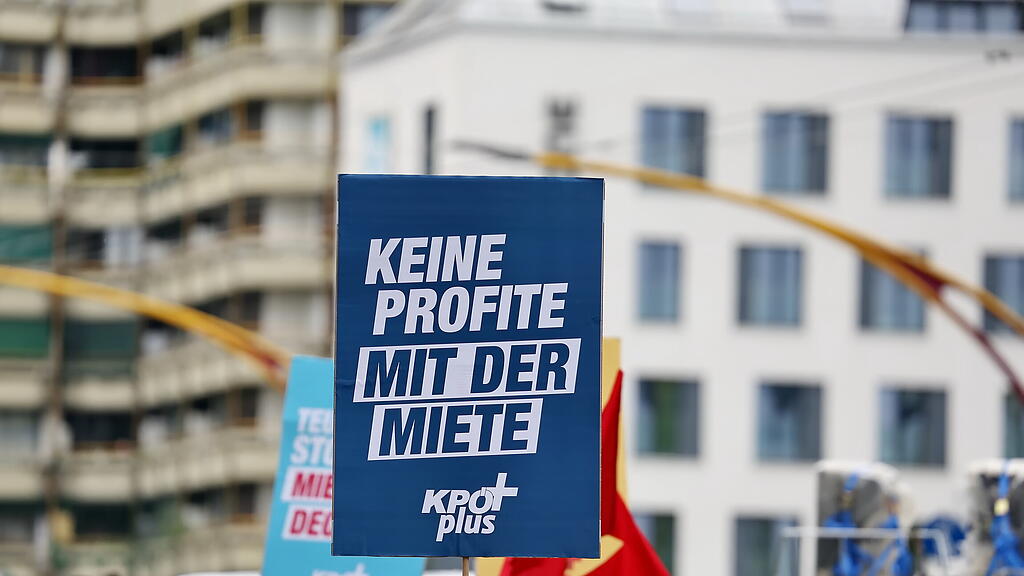 1. Mai-Demo in der Stadt Salzburg