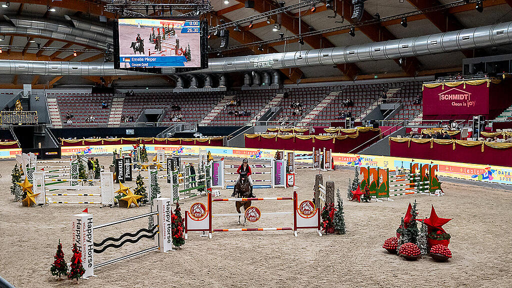 Amadeus Horse Indoors 2023