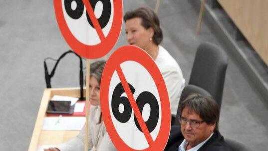 Zwölf-Stunden-Tag: Hitzige Debatte im Nationalrat