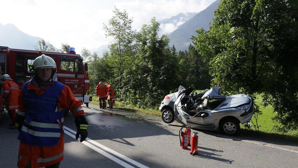 Tödlicher Crash auf B162