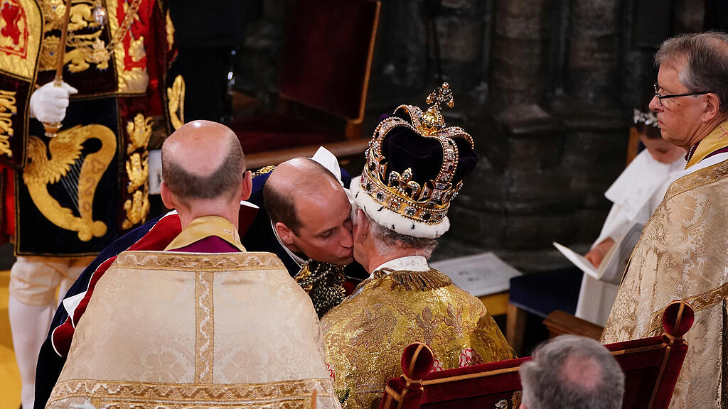Kr\u00f6nung Charles III.: Die Kr\u00f6nung