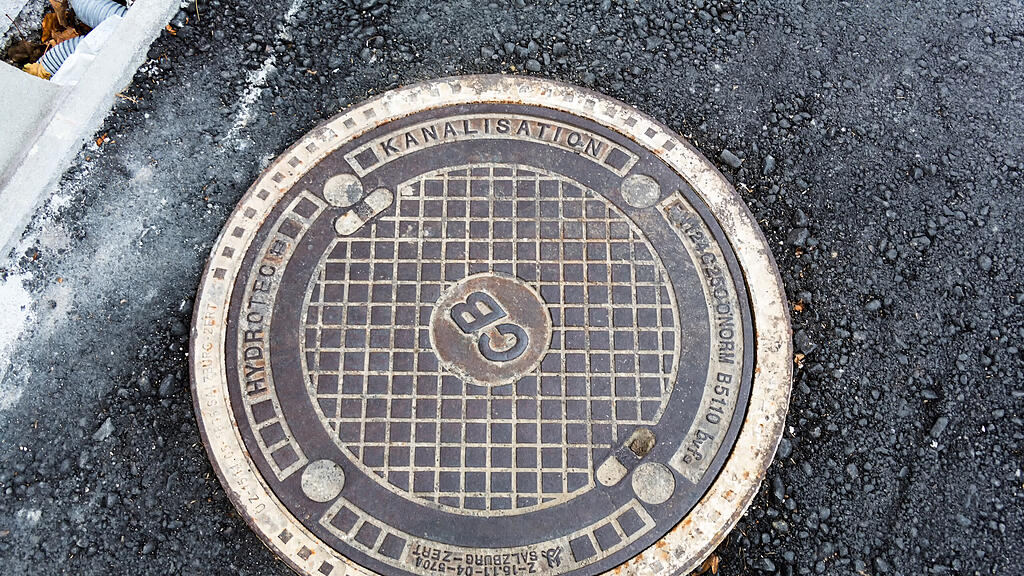Kanaldeckel, SB