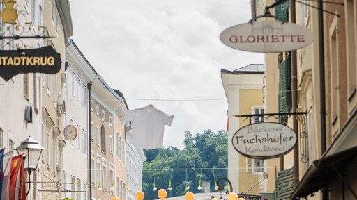 Linzergassenfest 2015 bei Sonnenschein eröffnet