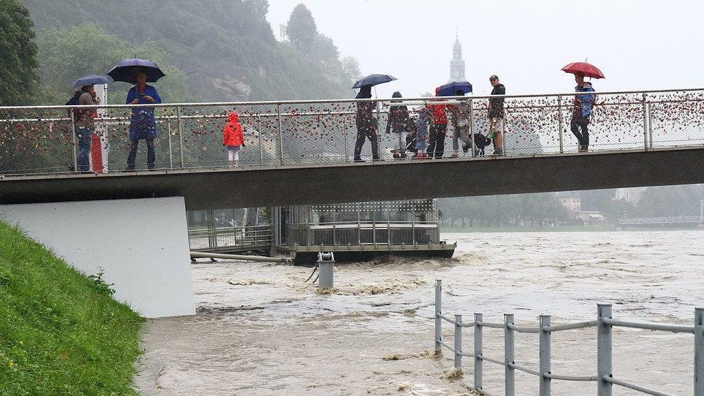 Hochwasser in der Stadt Salzburg II