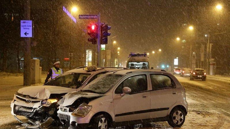 Crash in Sterneckstraße I