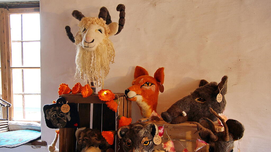 Gro\u00dfer Osternmarkt im Salzburger Freilichtmuseum