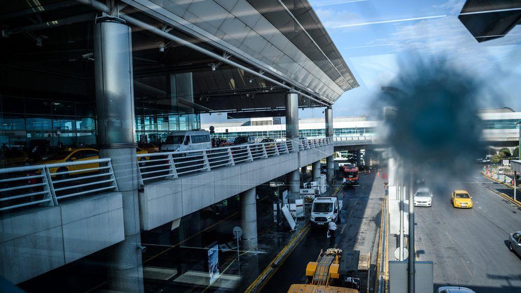 Atatürk-Flughafen in Istanbul nach Anschlag