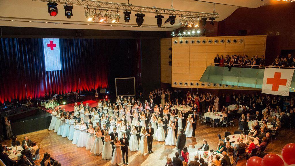 Rot Kreuz Ball 2018 in Salzburg II