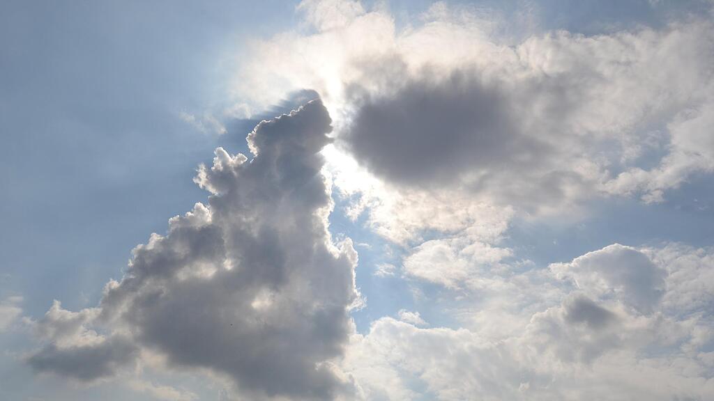 symb_wetter symb_wolken symb_bewölkt
