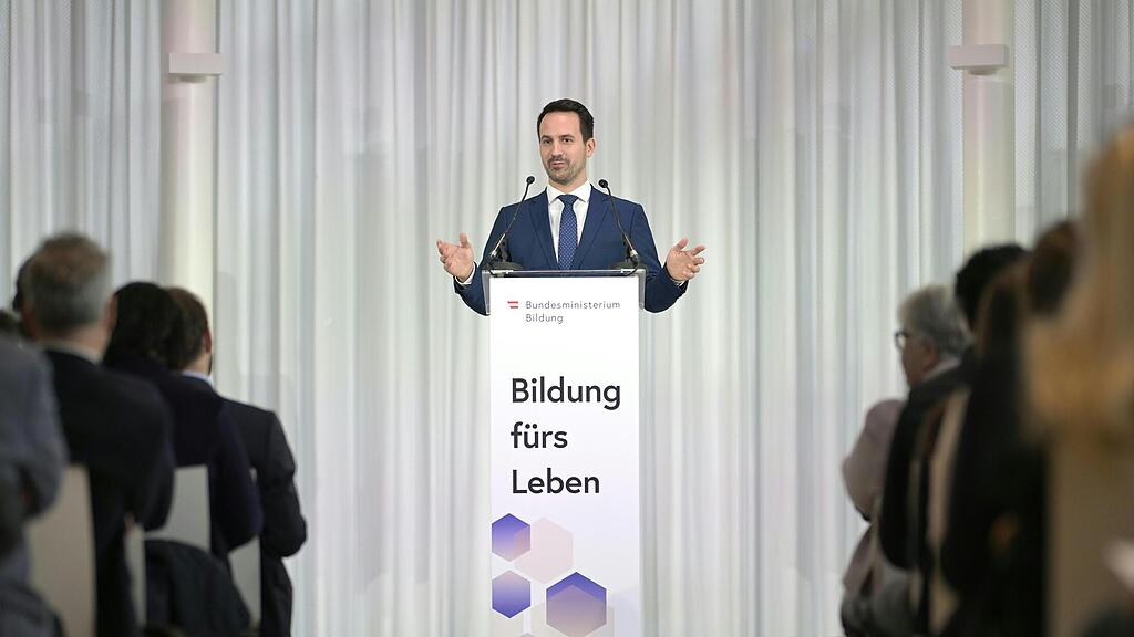 Schulen "ohne Tabus" umkrempeln: Minister Wiederkehr will Bildungssystem mit "Plan Z" auf neue Beine stellen