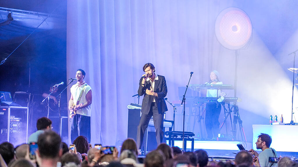 Alvaro Soler Konzert im Gut Aiderbichl