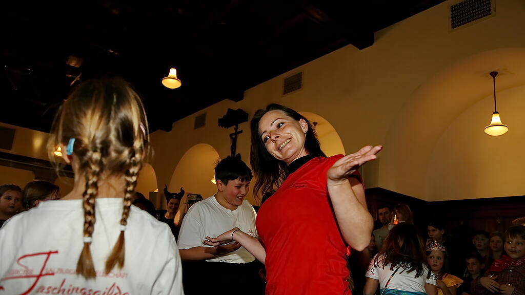 Salzburger Kinderfasching im M\u00fcllner Br\u00e4u