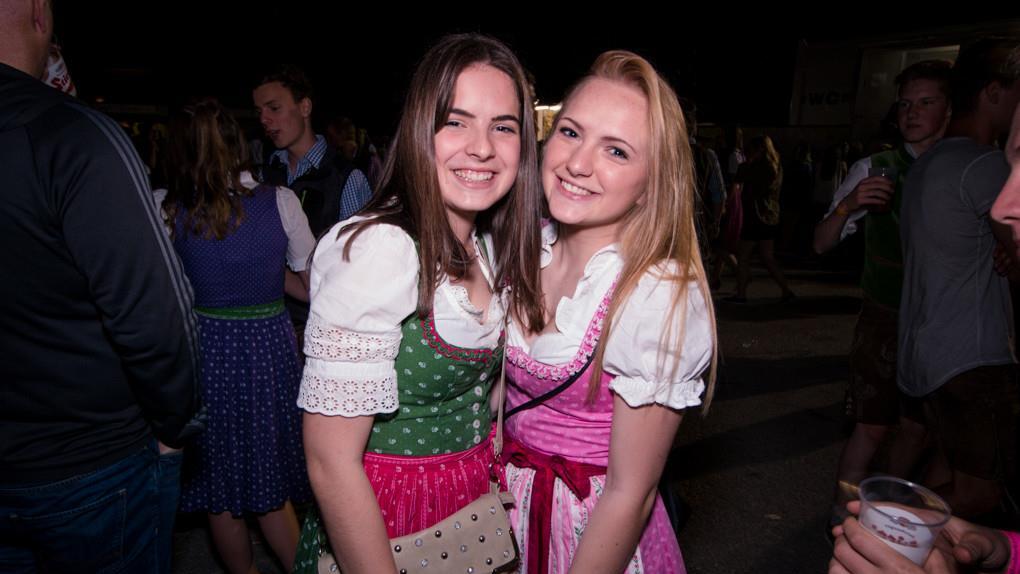 10. Sagler Bierzelt II